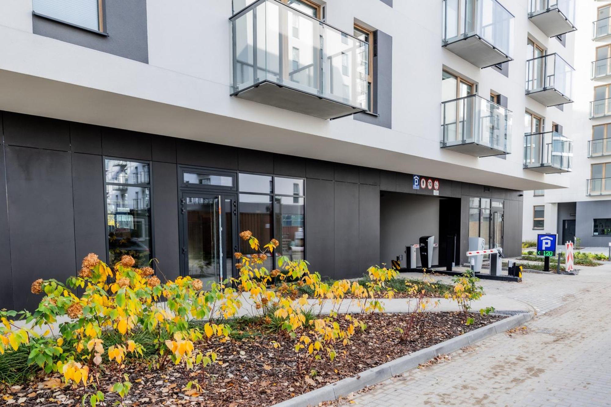 Aparthotel Mokotow Business Center By Noclegi Renters Warsaw Exterior photo